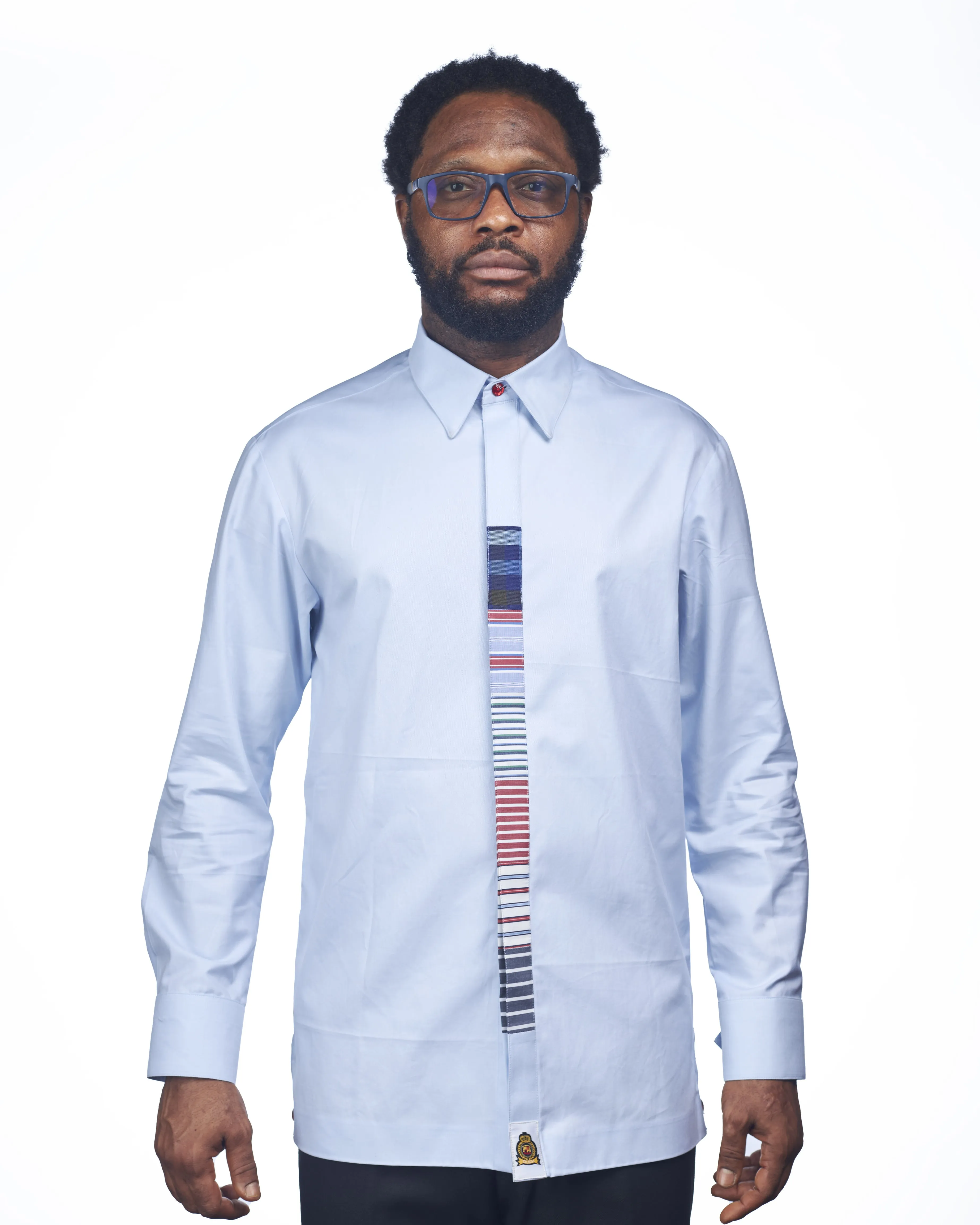 MINIMALIST DRESS SHIRT